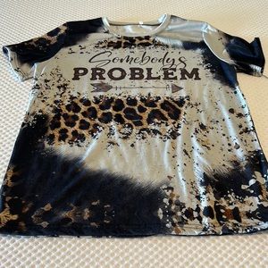 Women’s t shirt size Large